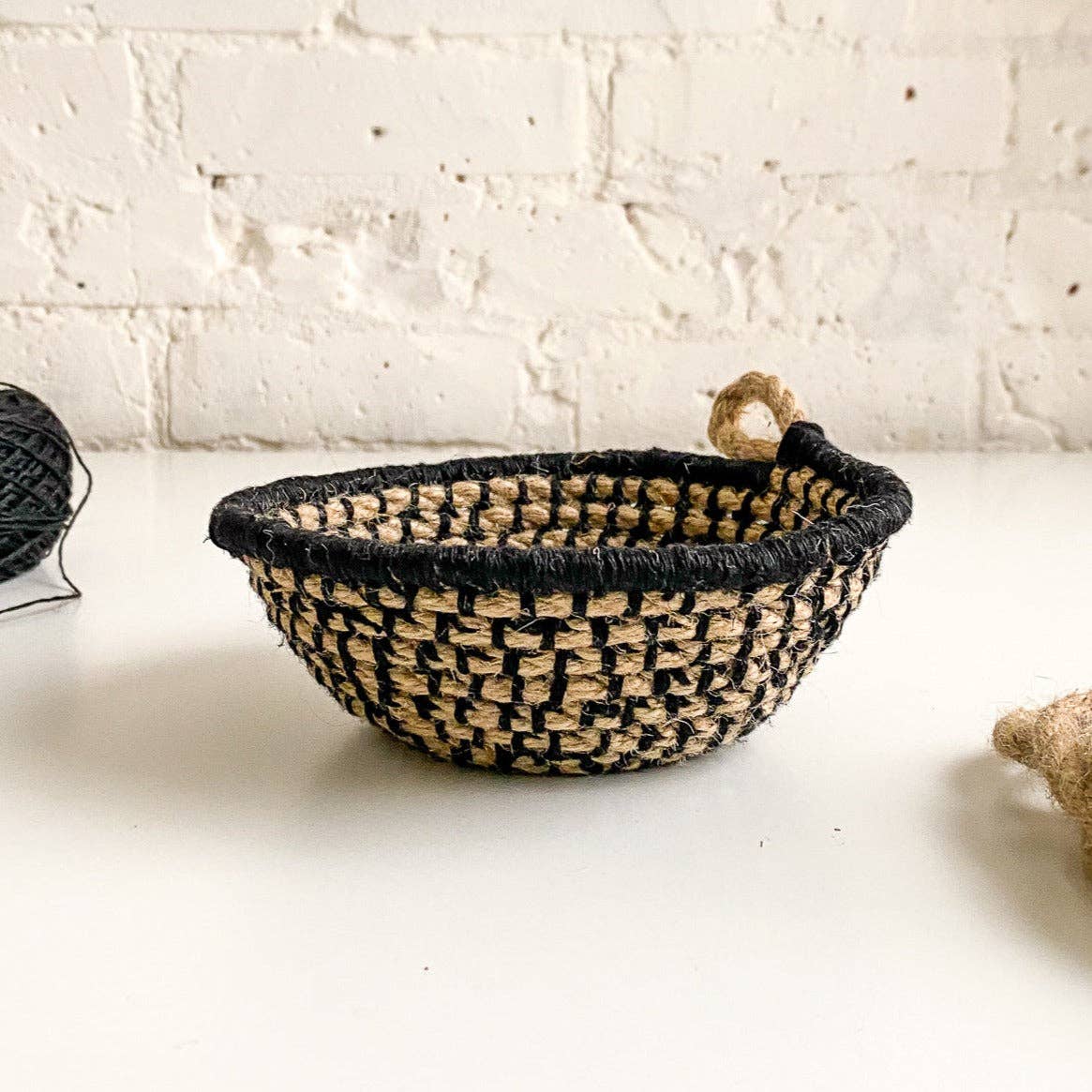 Naomi Nesting Bowls Kit: Jute with Rust