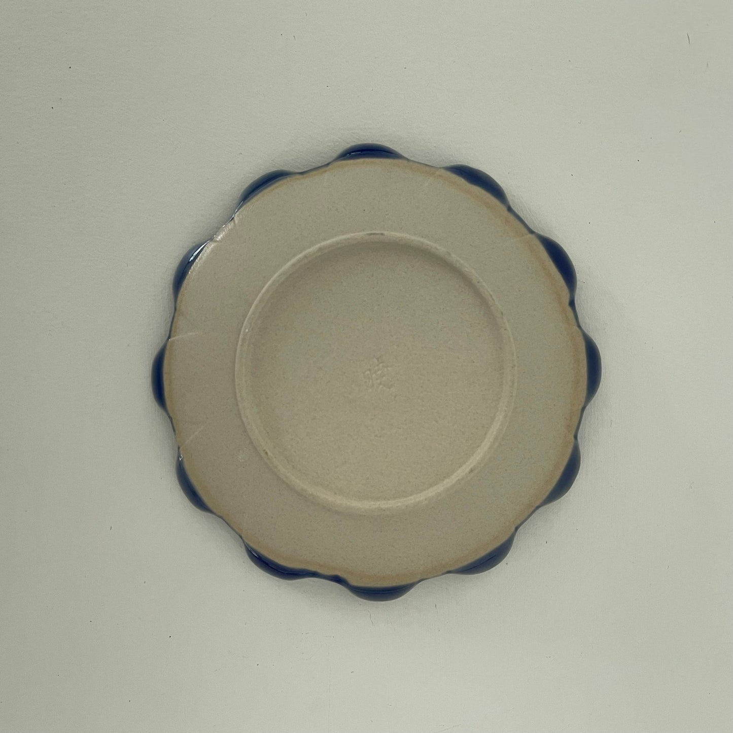 4.5" Handmade small ceramic Japanese daisy flower plate: Mustard