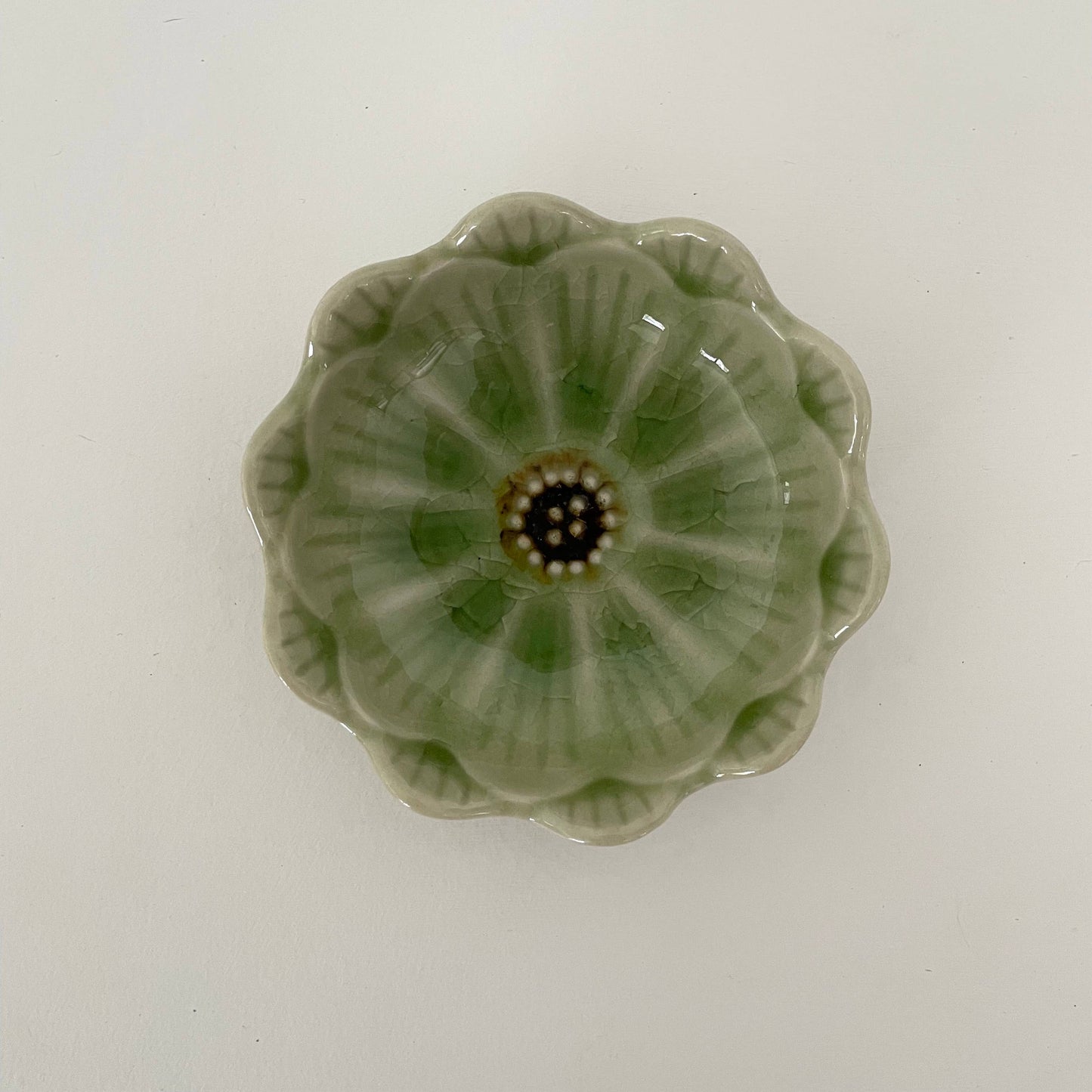 3.5" Handmade small ceramic Japanese daisy flower bowl: Blue
