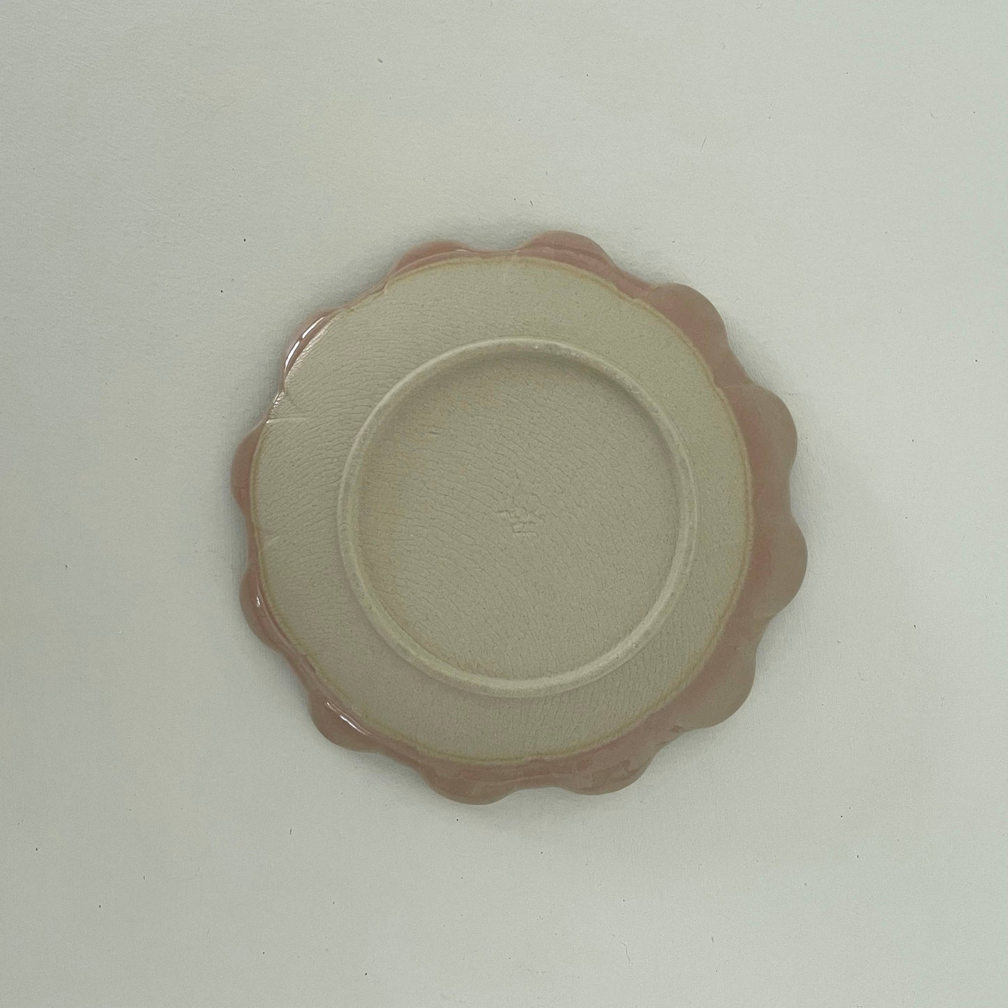 4.5" Handmade small ceramic Japanese daisy flower plate: Mustard