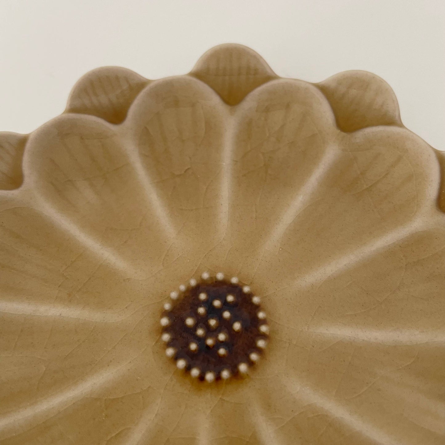 4.5" Handmade small ceramic Japanese daisy flower plate: Mustard