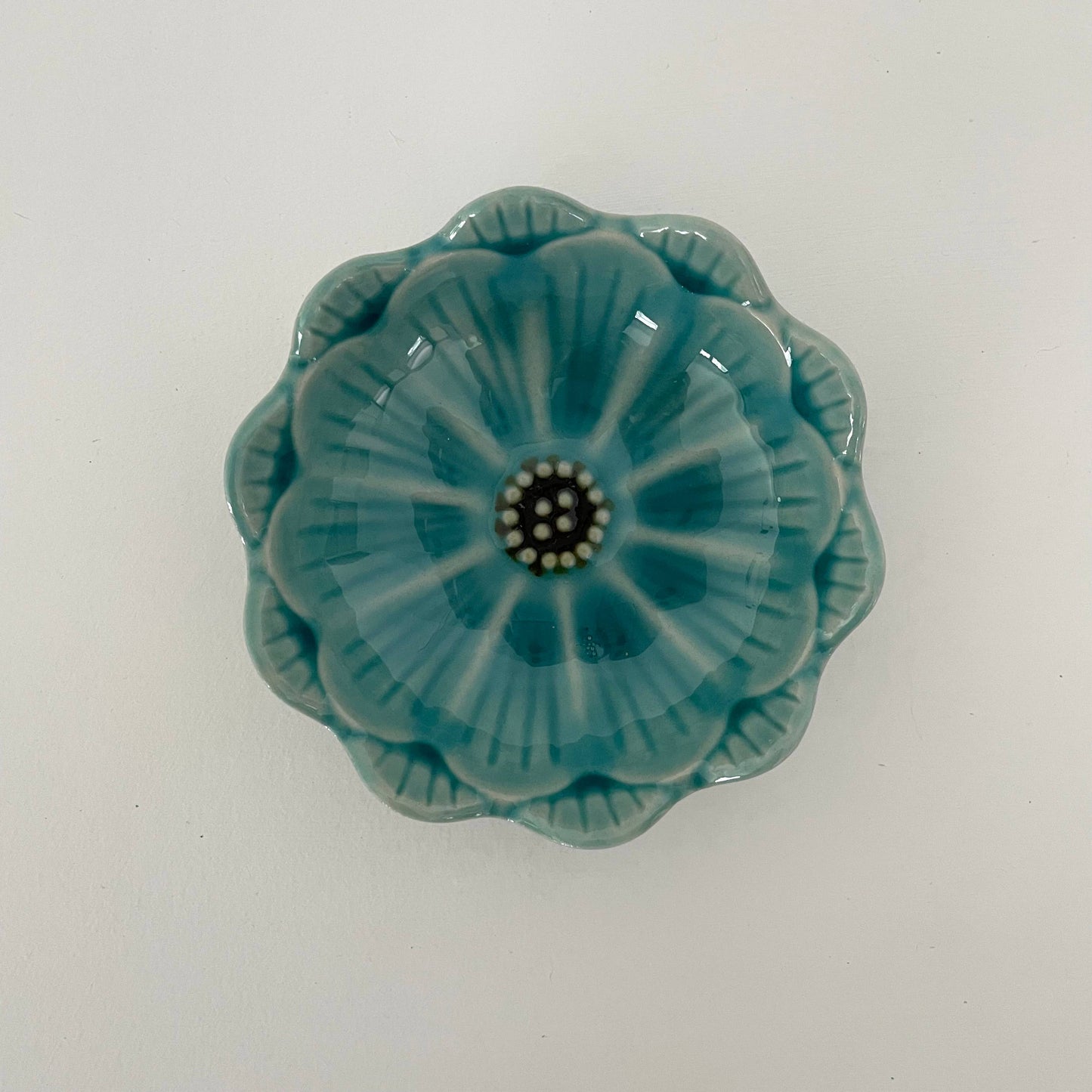 3.5" Handmade small ceramic Japanese daisy flower bowl: Pink